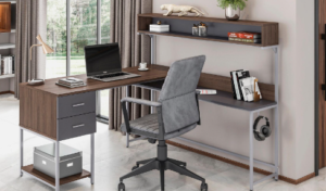Organizational Excellence: The Benefits Of Adding A Hutch To Your Desk
