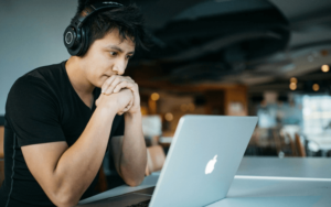 analyzing sales revenue