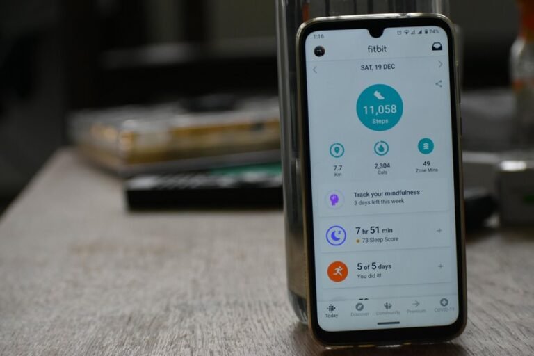 community tracking and alerts